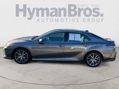 2021 Toyota Camry XLE Auto (SE)