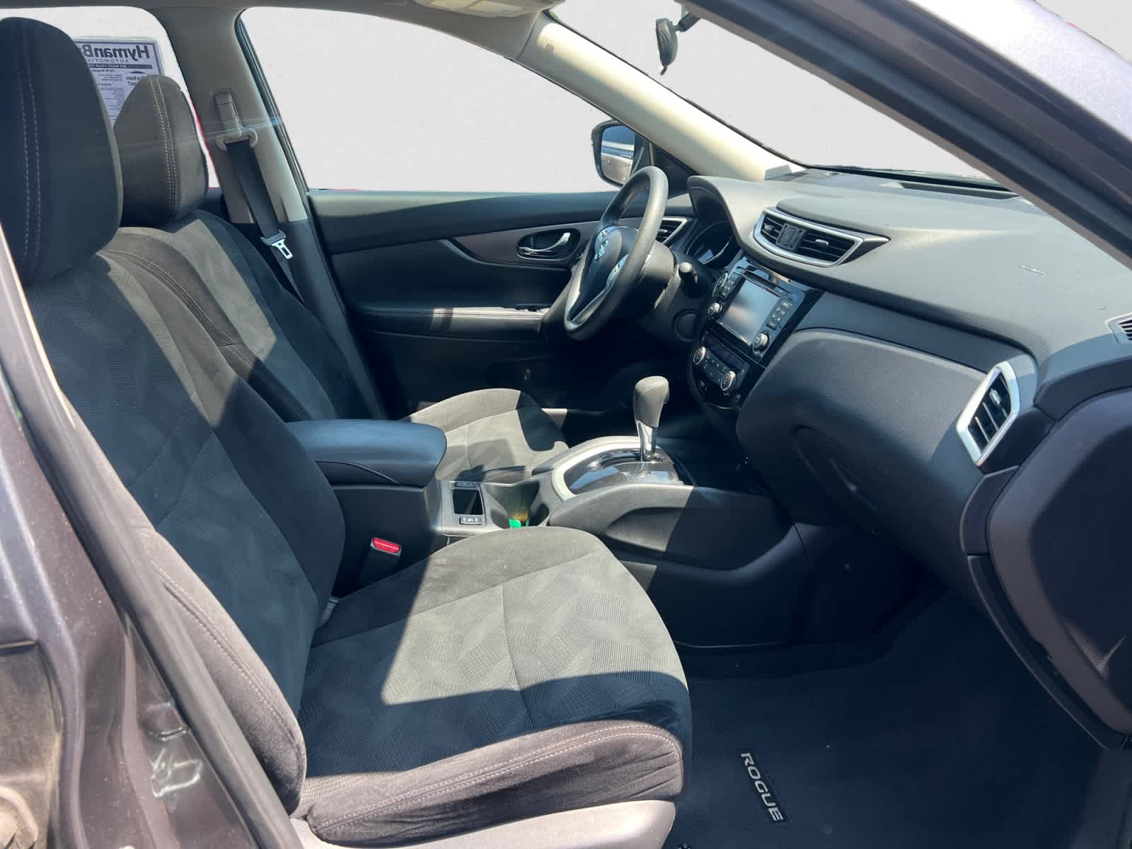 2016 Nissan Rogue FWD 4dr SV