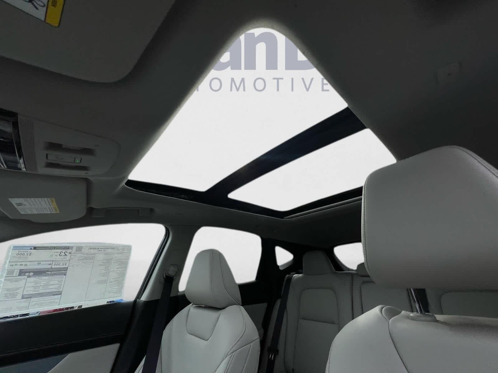 2025 Nissan Murano SL