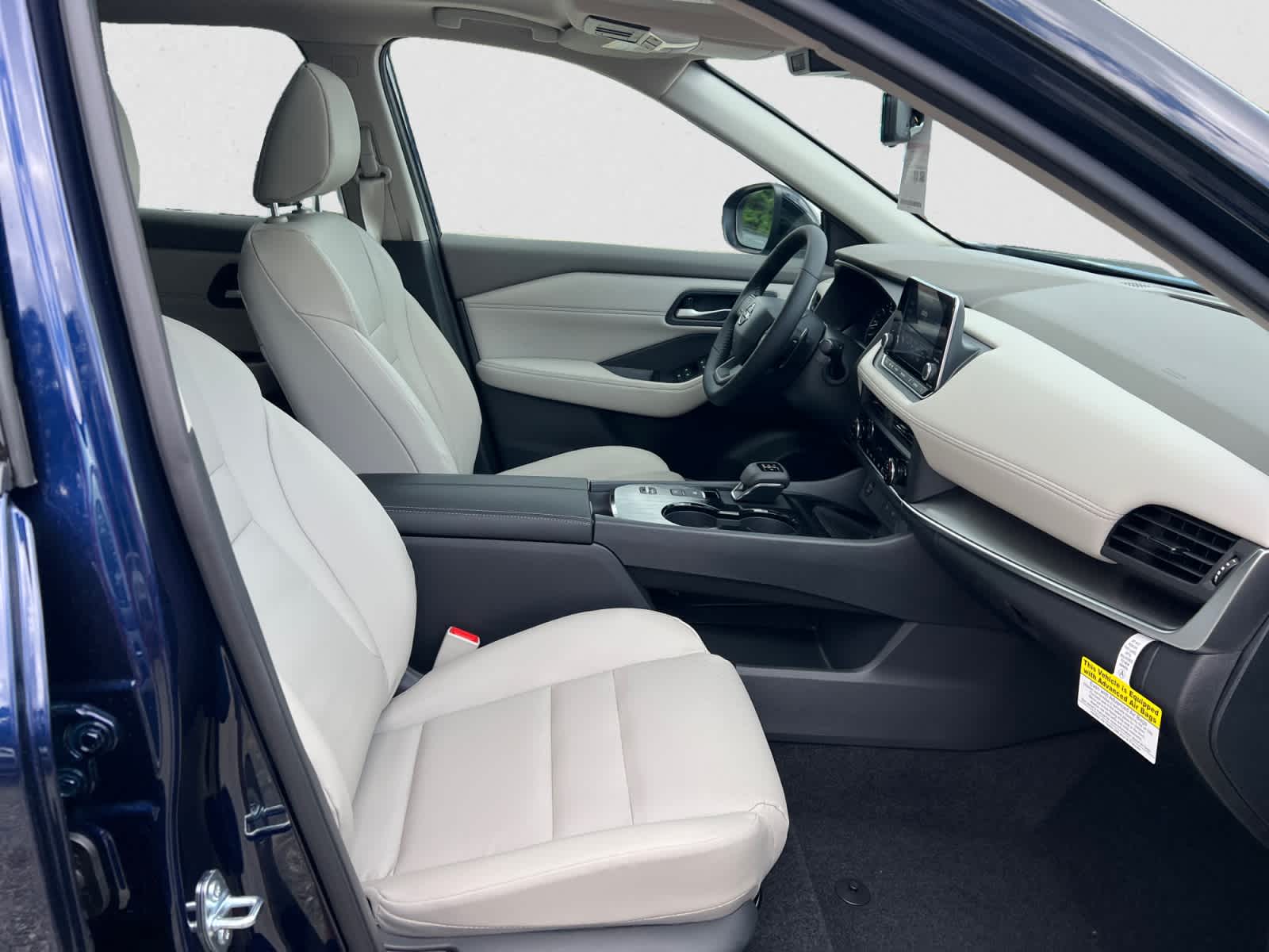 2026 Nissan Rogue 2026.5 FWD Dark Armor
