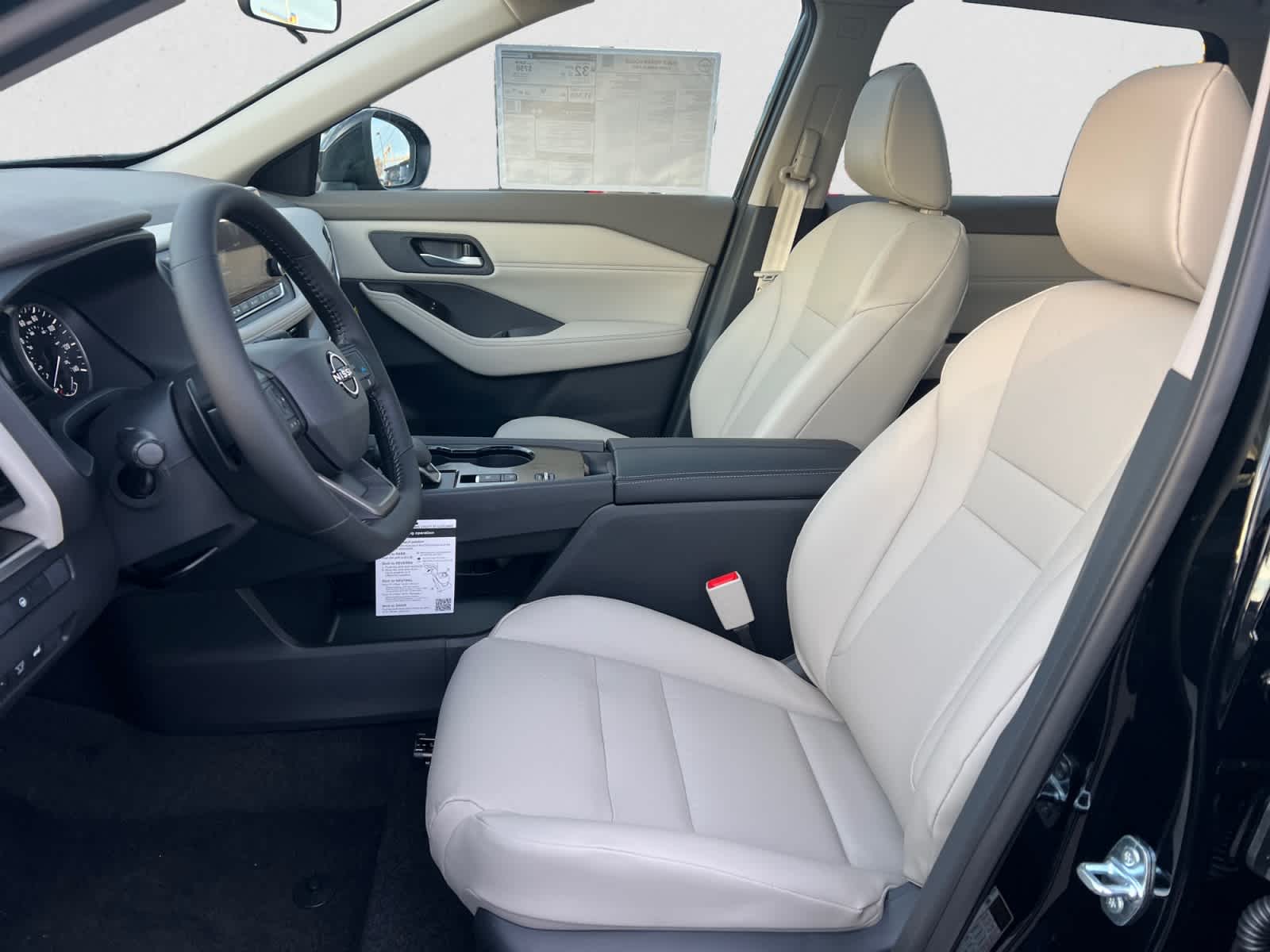 2026 Nissan Rogue 2026.5 FWD Dark Armor