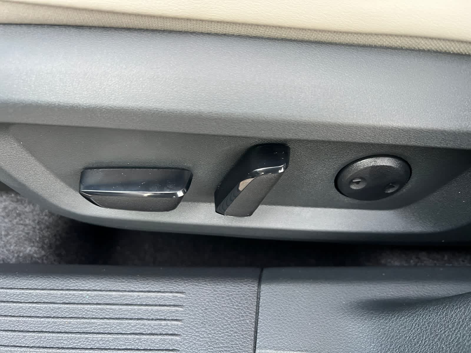 2026 Nissan Rogue 2026.5 FWD Dark Armor