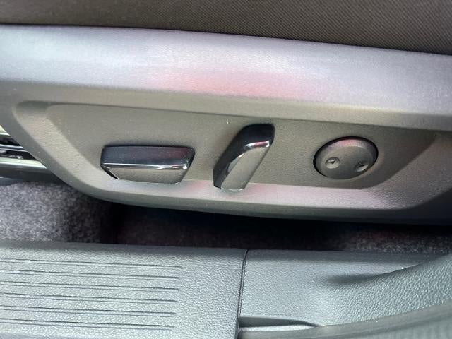 2026 Nissan Rogue 2026.5 FWD SV