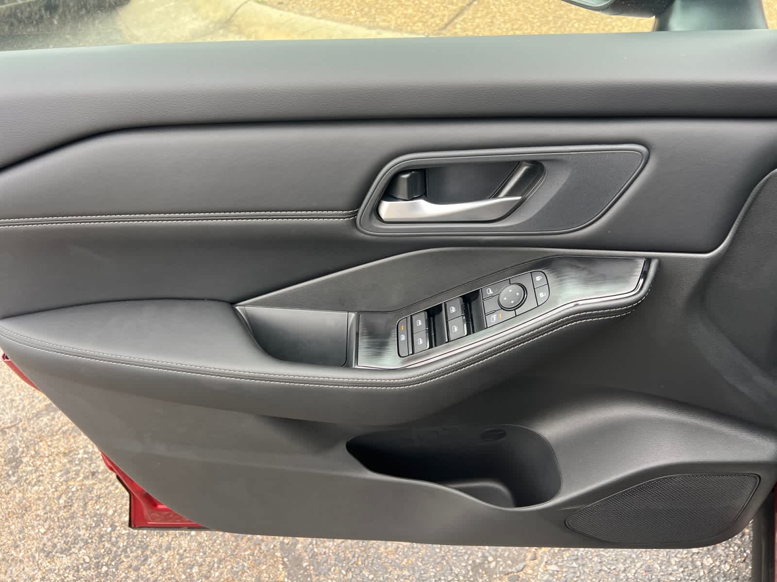 2026 Nissan Rogue Dark Armor™