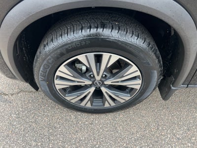 2023 Nissan Rogue FWD SV