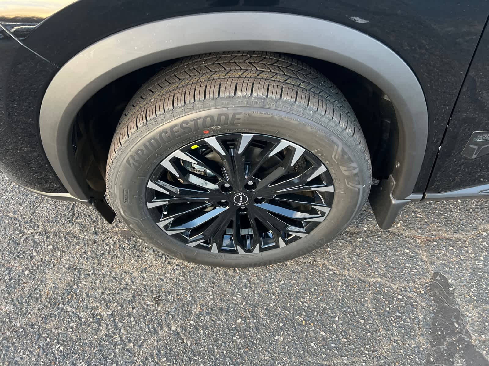 2026 Nissan Rogue 2026.5 FWD Dark Armor