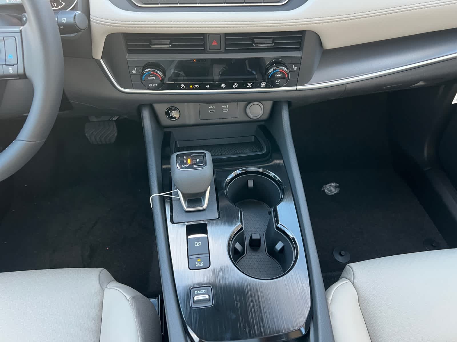 2026 Nissan Rogue 2026.5 FWD Dark Armor