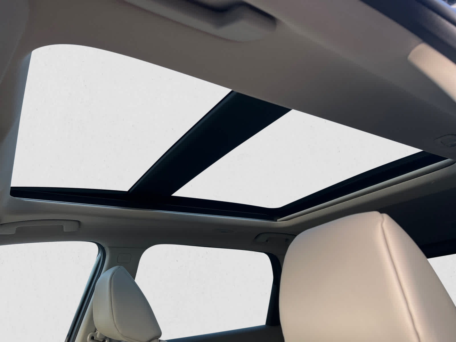 2026 Nissan Rogue 2026.5 FWD Dark Armor