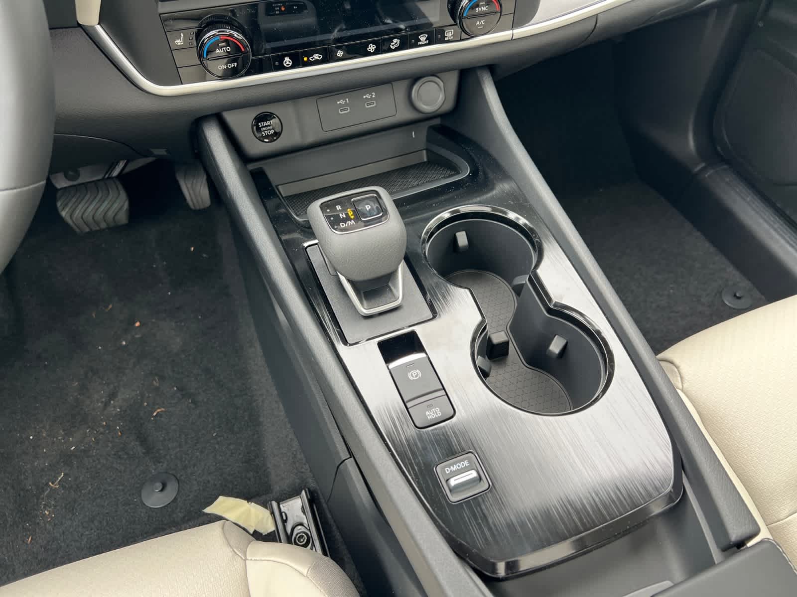 2026 Nissan Rogue Dark Armor™