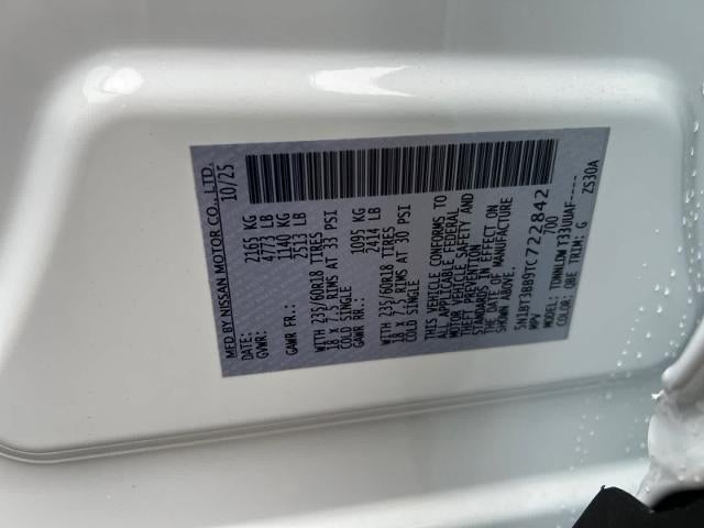 2026 Nissan Rogue SV