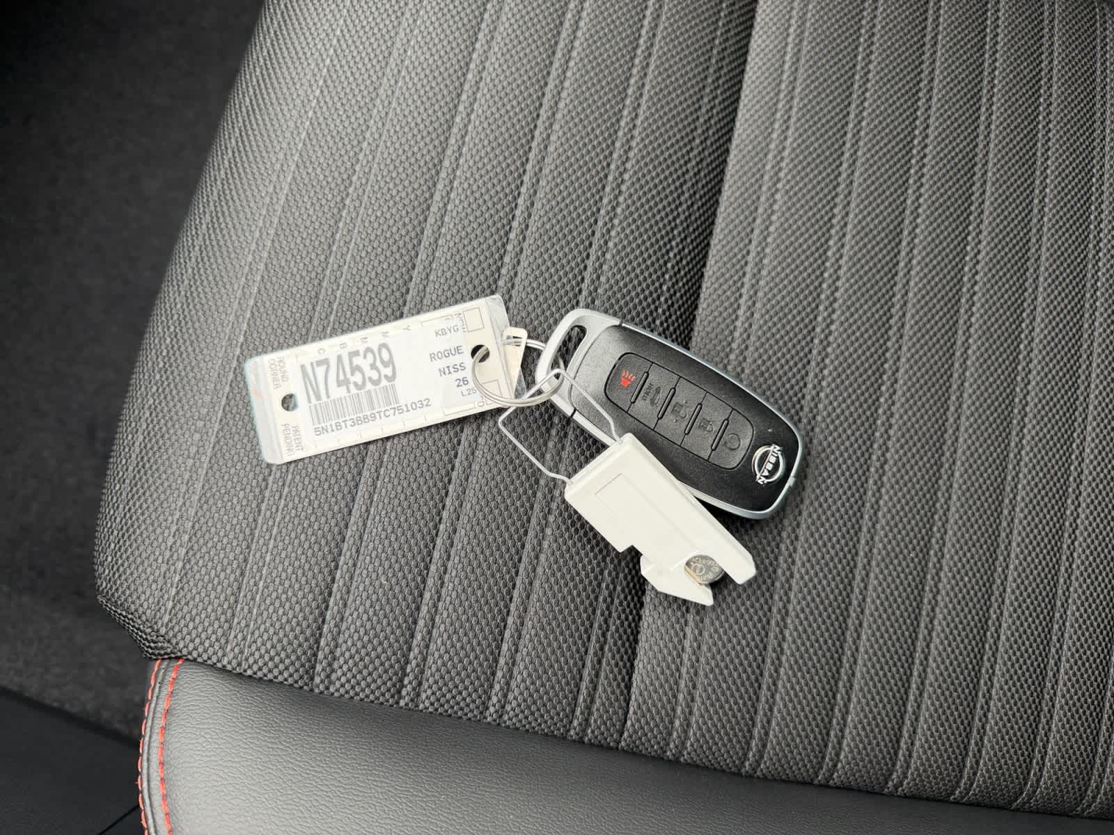 2026 Nissan Rogue 2026.5 AWD Rock Creek