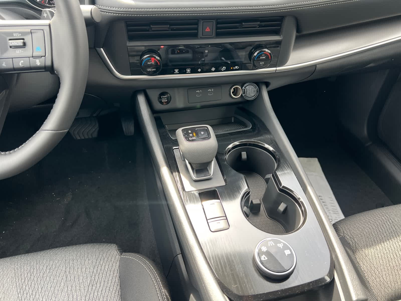 2026 Nissan Rogue 2026.5 AWD SV