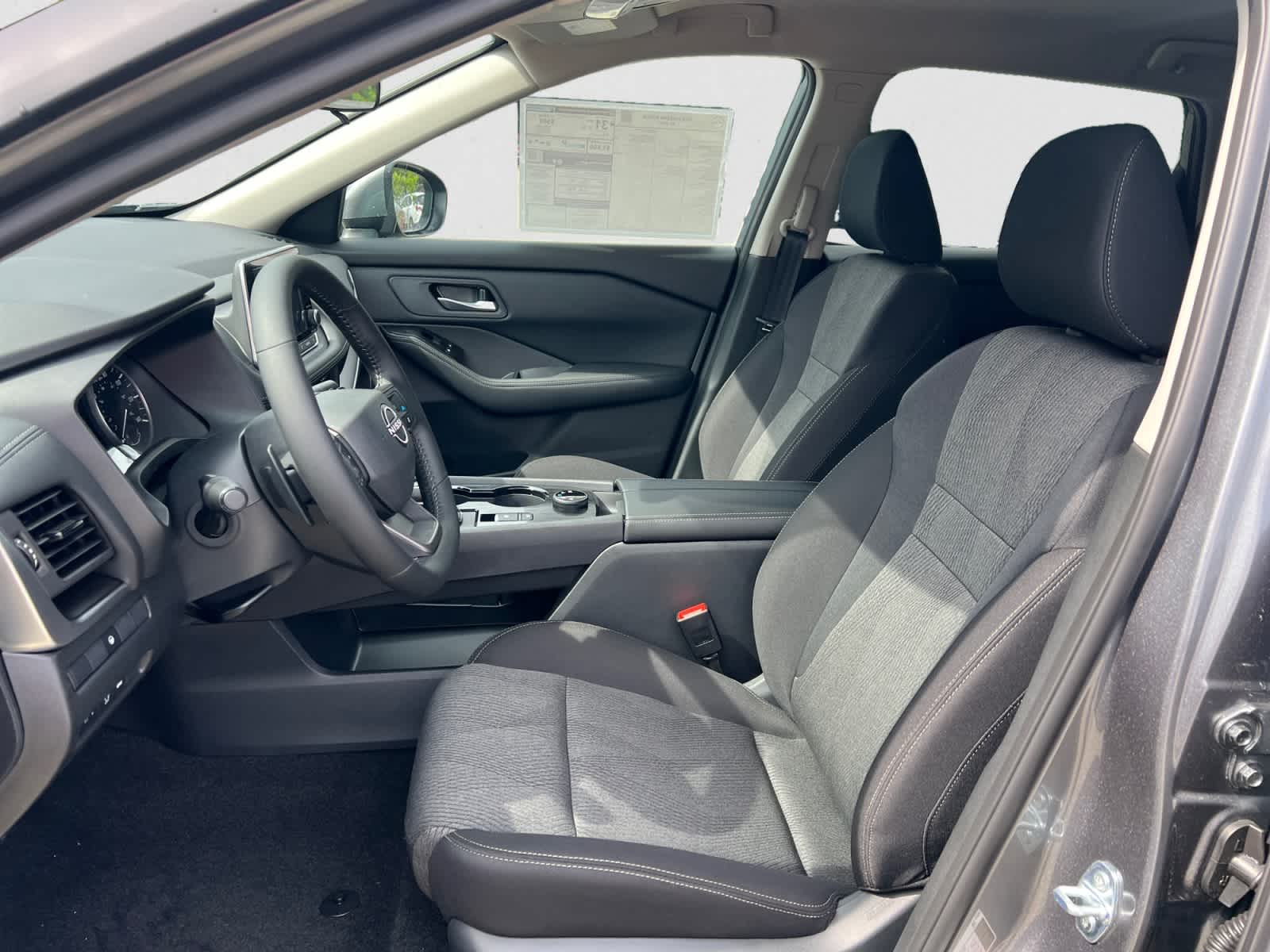 2026 Nissan Rogue 2026.5 AWD SV
