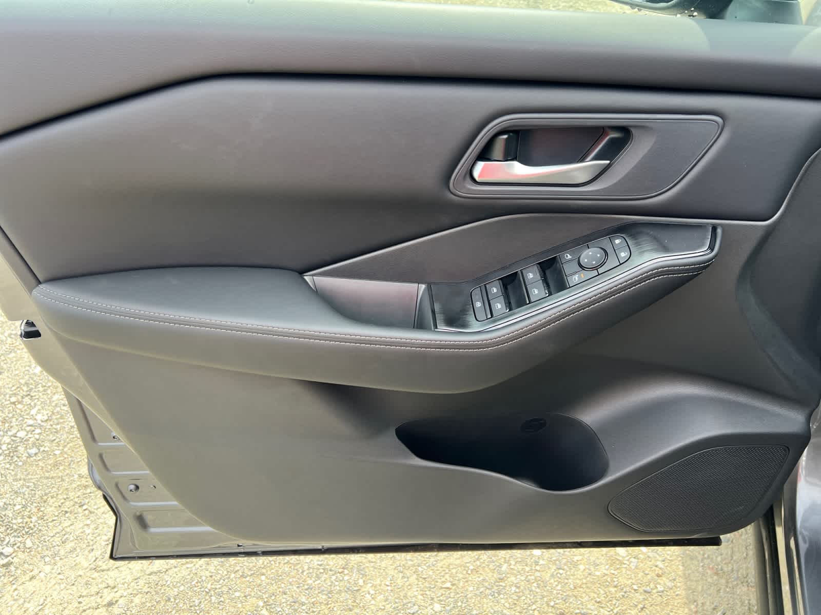 2026 Nissan Rogue 2026.5 AWD SV