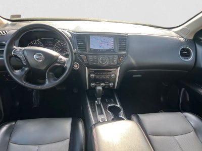 2020 Nissan Pathfinder 4x4 SL