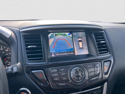2020 Nissan Pathfinder 4x4 SL