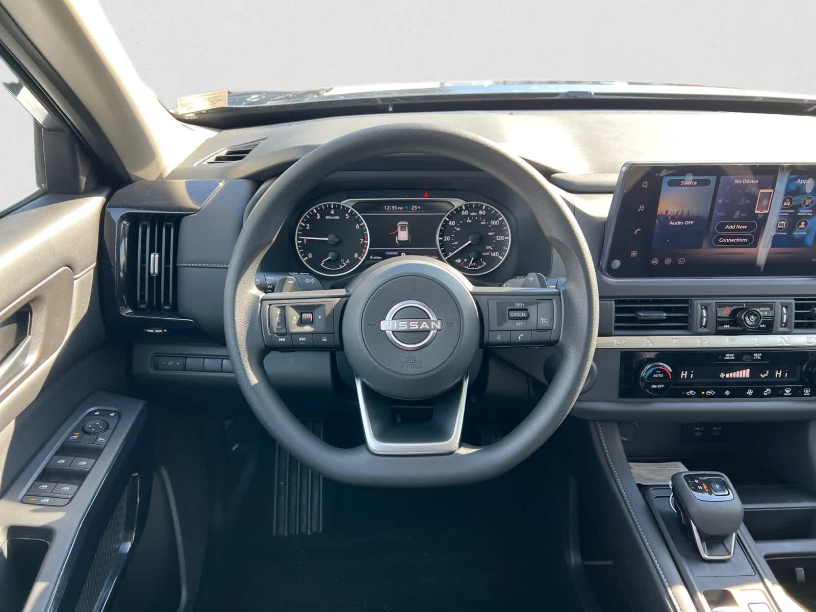 2026 Nissan Pathfinder S