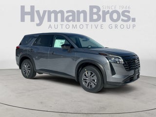 2026 Nissan Pathfinder S