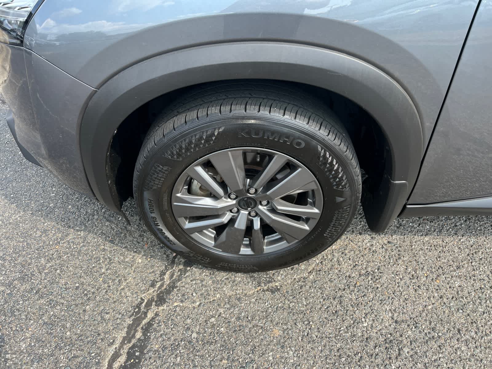 2022 Nissan Pathfinder SV 4WD