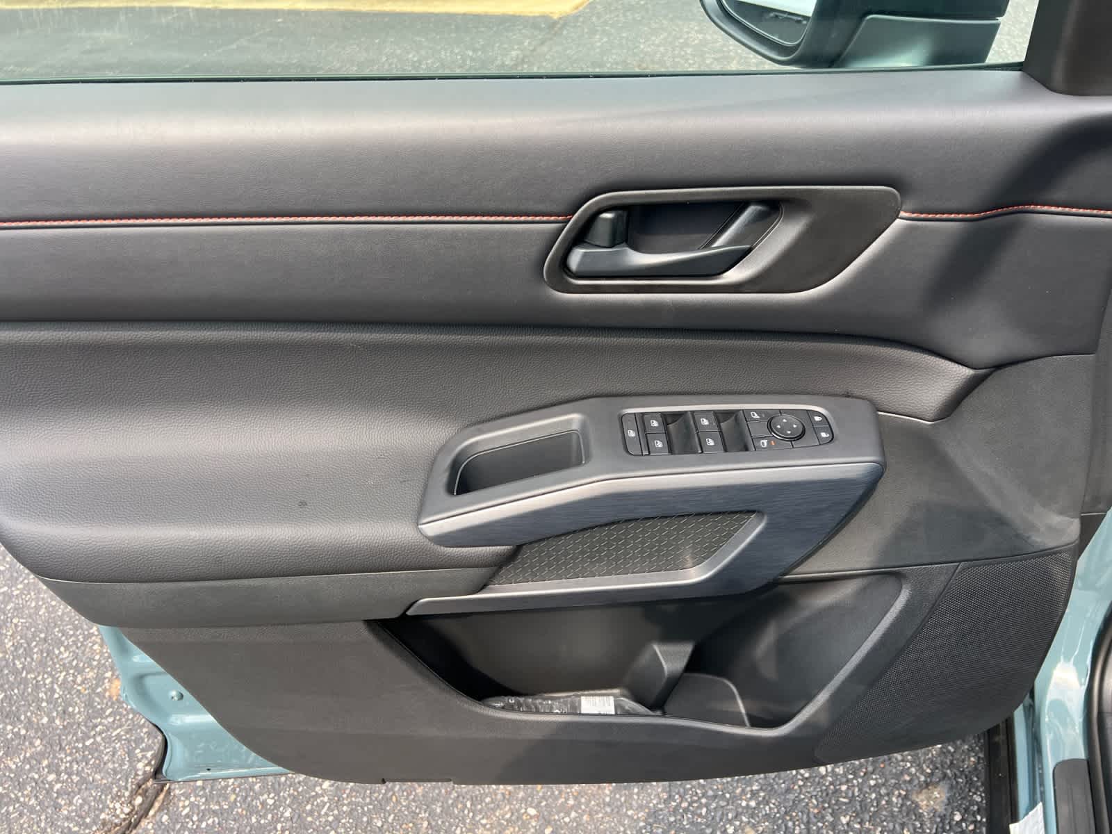 2026 Nissan Pathfinder Rock Creek 4WD