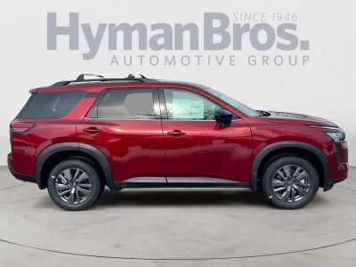 2026 Nissan Pathfinder SV