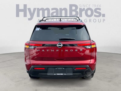 2026 Nissan Pathfinder SV