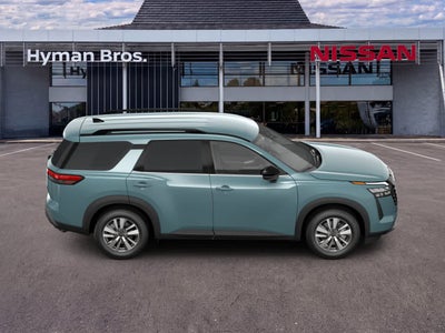 2026 Nissan Pathfinder SL