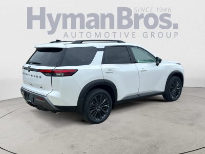2026 Nissan Pathfinder SL