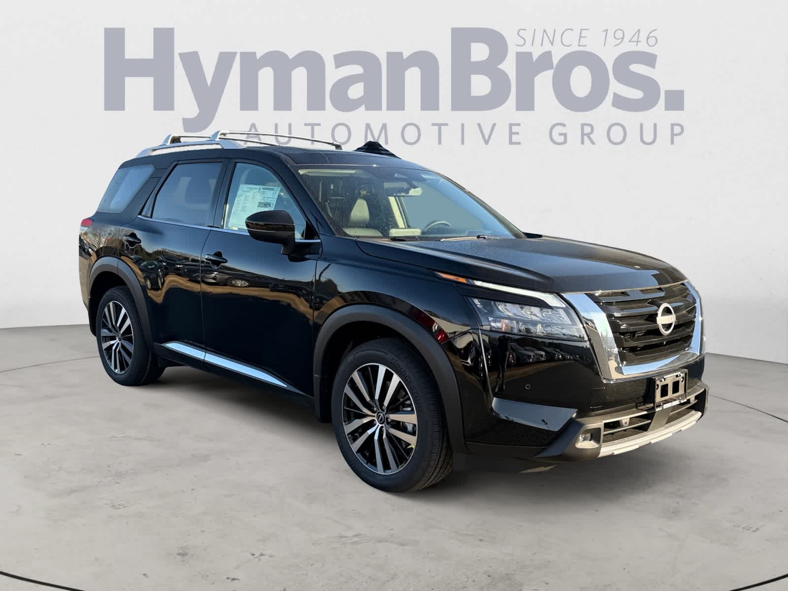 2025 Nissan Pathfinder Platinum 4WD