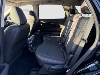 2025 Nissan Pathfinder Platinum 4WD