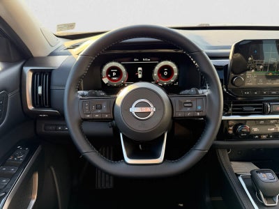 2025 Nissan Pathfinder Platinum 4WD