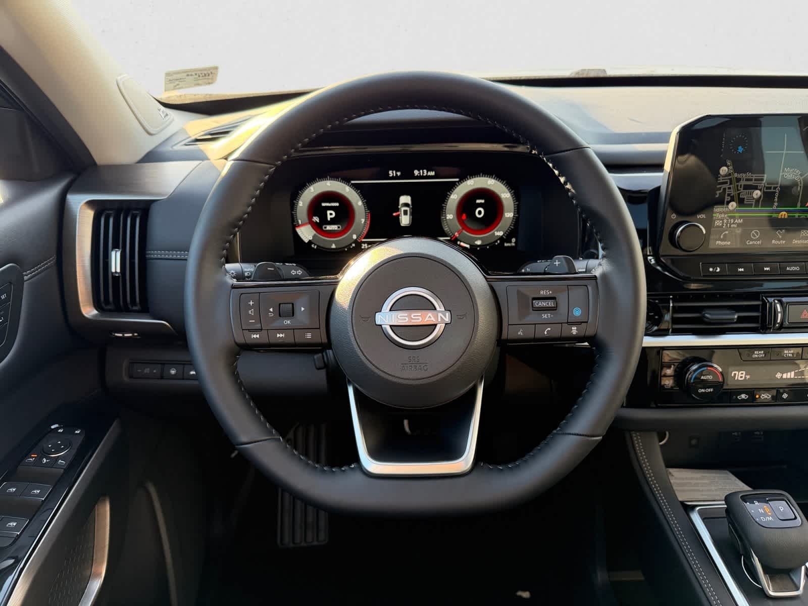 2025 Nissan Pathfinder Platinum 4WD