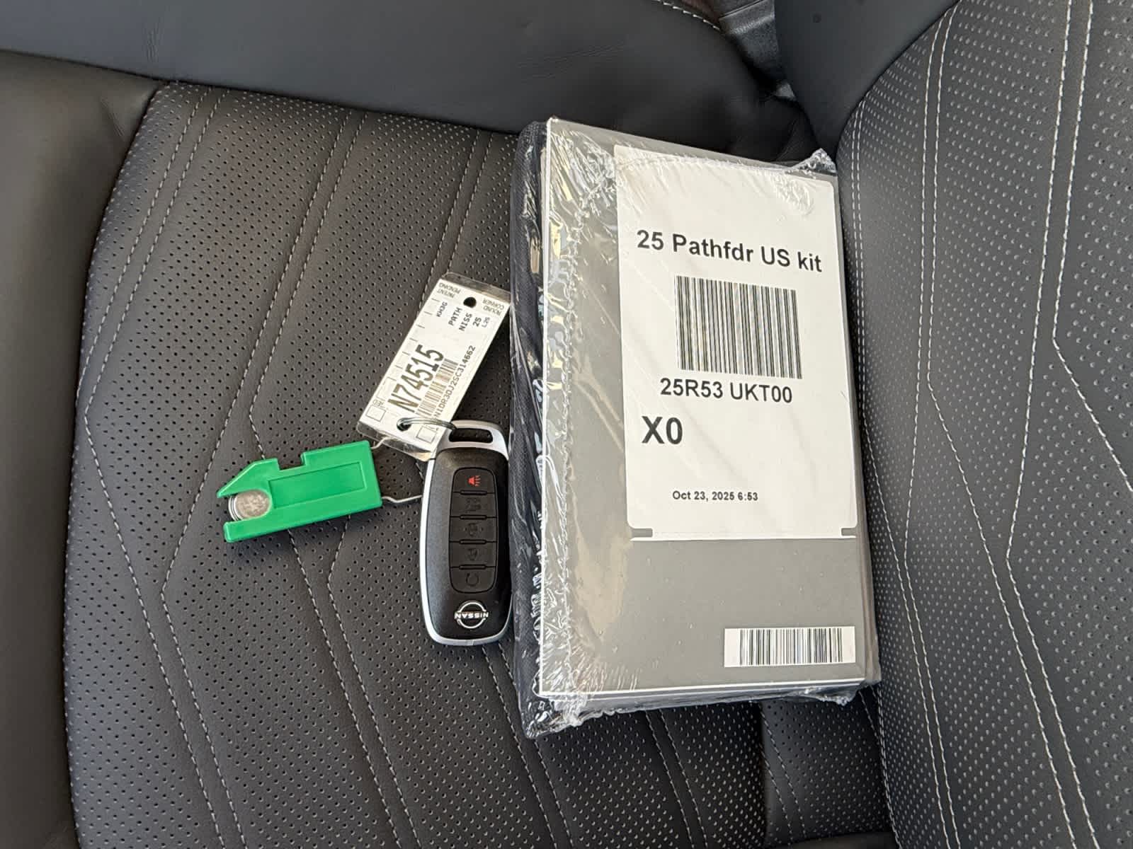 2025 Nissan Pathfinder Platinum 4WD