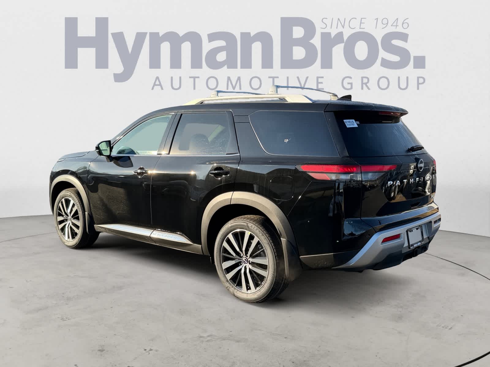 2025 Nissan Pathfinder Platinum 4WD