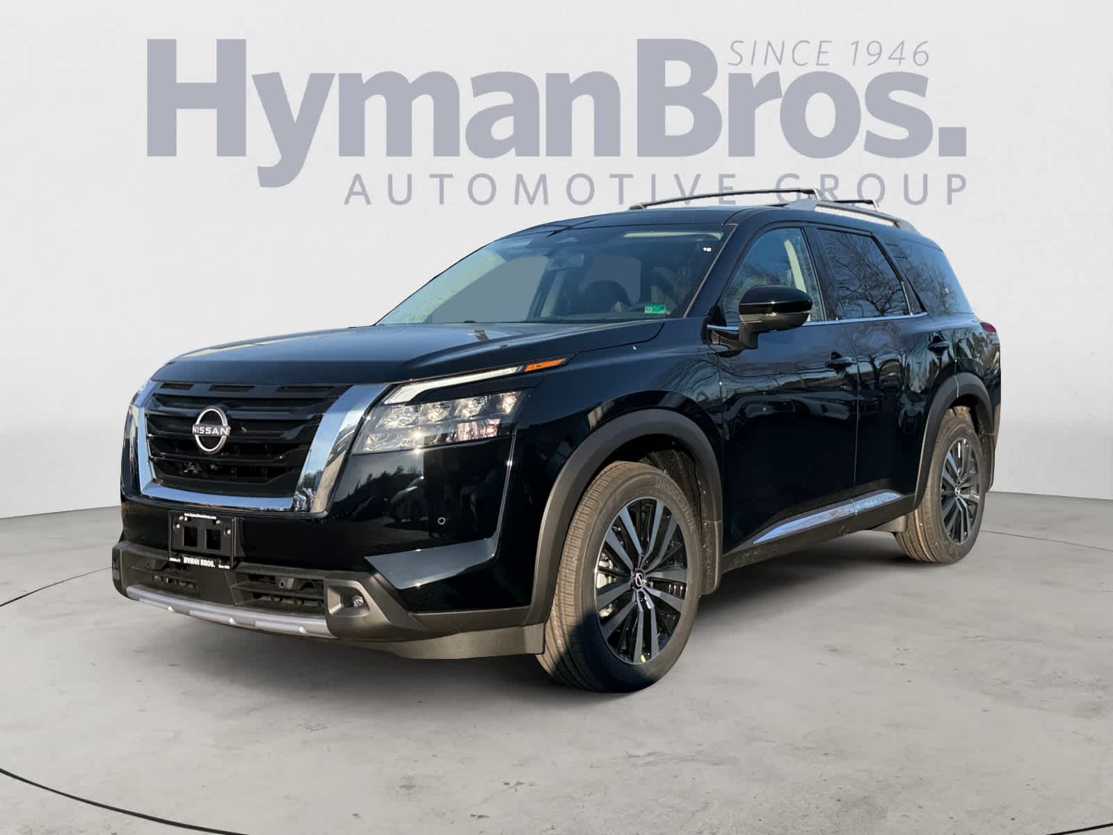 2025 Nissan Pathfinder Platinum 4WD