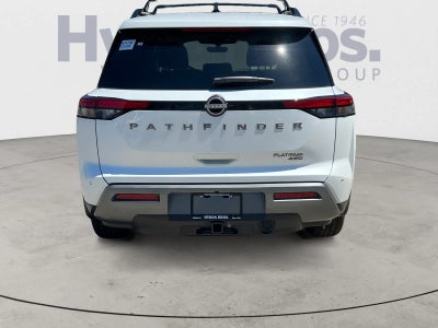 2026 Nissan Pathfinder Platinum