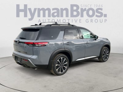 2026 Nissan Pathfinder Platinum