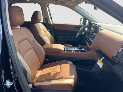 2026 Nissan Pathfinder Platinum 4WD