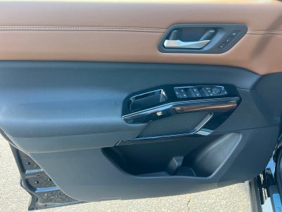 2026 Nissan Pathfinder Platinum 4WD