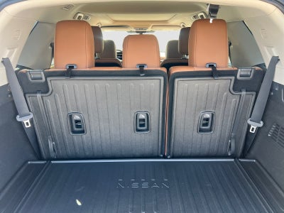 2026 Nissan Pathfinder Platinum 4WD