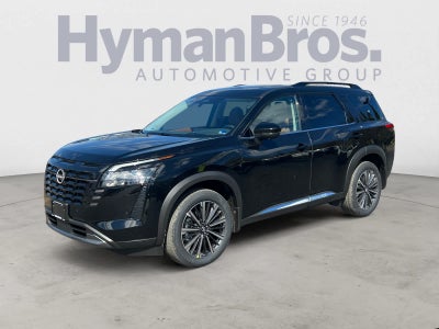 2026 Nissan Pathfinder Platinum 4WD