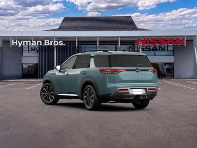 2026 Nissan Pathfinder Platinum