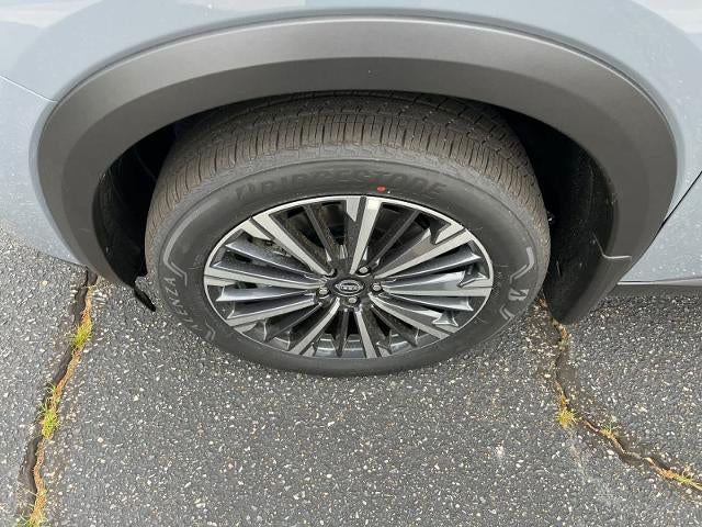 2026 Nissan Pathfinder Platinum 4WD