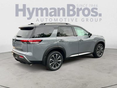 2026 Nissan Pathfinder Platinum 4WD