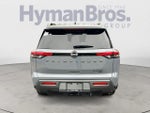 2026 Nissan Pathfinder Platinum 4WD
