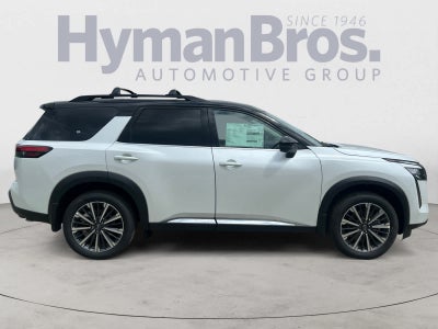 2026 Nissan Pathfinder Platinum