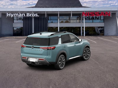 2026 Nissan Pathfinder Platinum