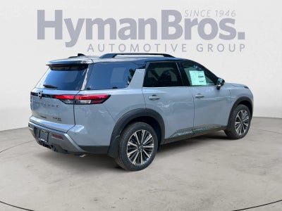 2026 Nissan Pathfinder Platinum