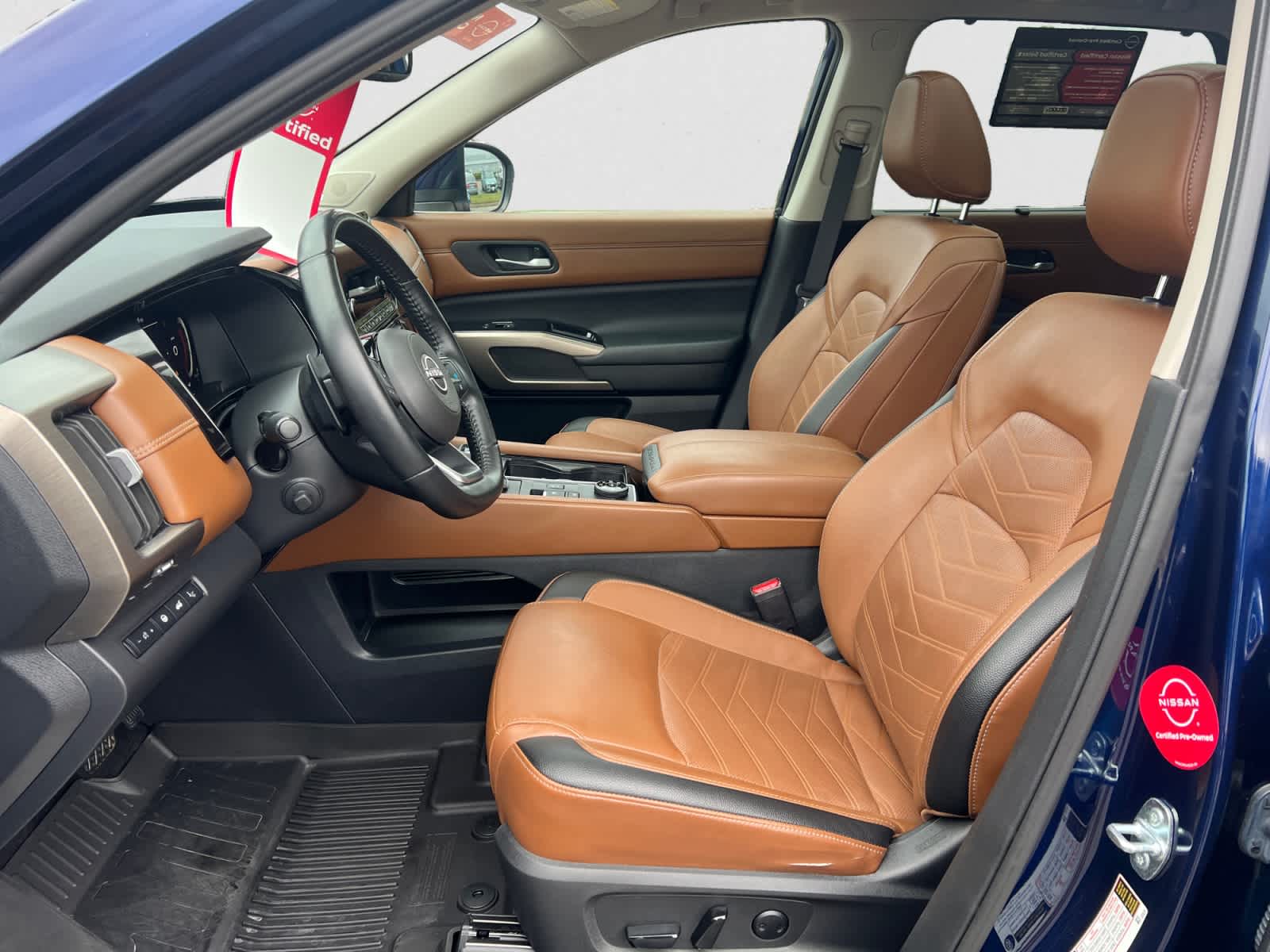 2023 Nissan Pathfinder Platinum