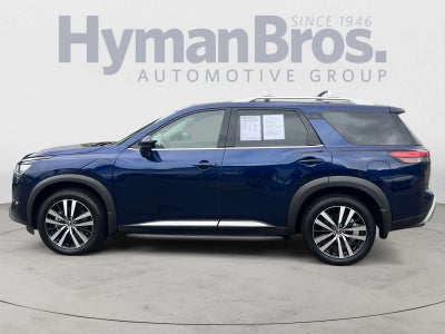2023 Nissan Pathfinder Platinum